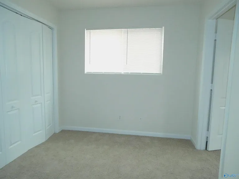130 Lockport Dr — Photo 19