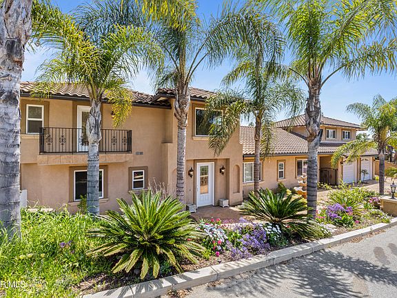 5th image of 576 San Clemente Way