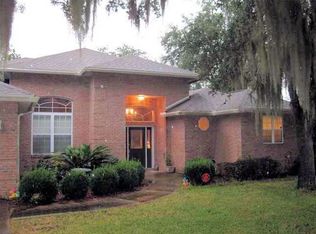 50 Bayou Dr, Fort Walton Beach, FL 32547