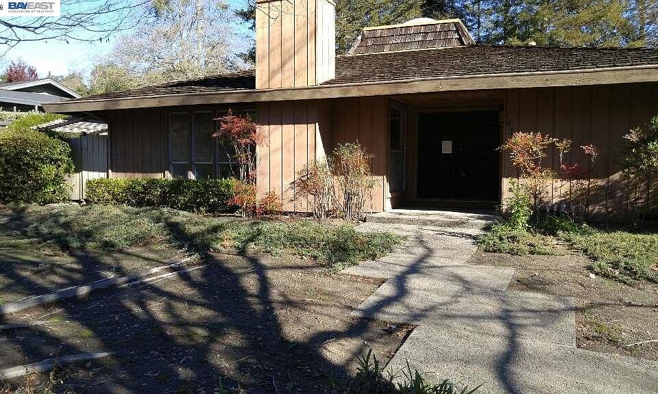 1st image of 435 Donald Dr