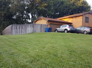 202 Elm Creek Rd, Champlin, MN 55316