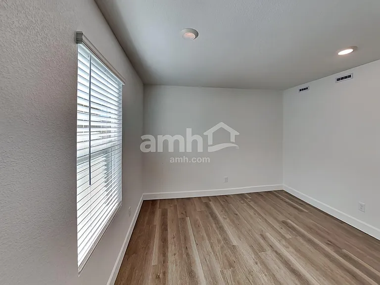 10433 Bar Harbor St — Photo 18