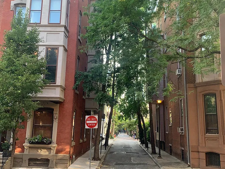 2118 Spruce St #1R — Photo 6