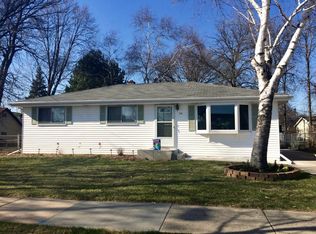 318 E Hoover Ave, Appleton, WI 54915