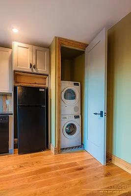 Rented by aptsandlofts.com | media 18