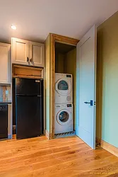 Rented by aptsandlofts.com