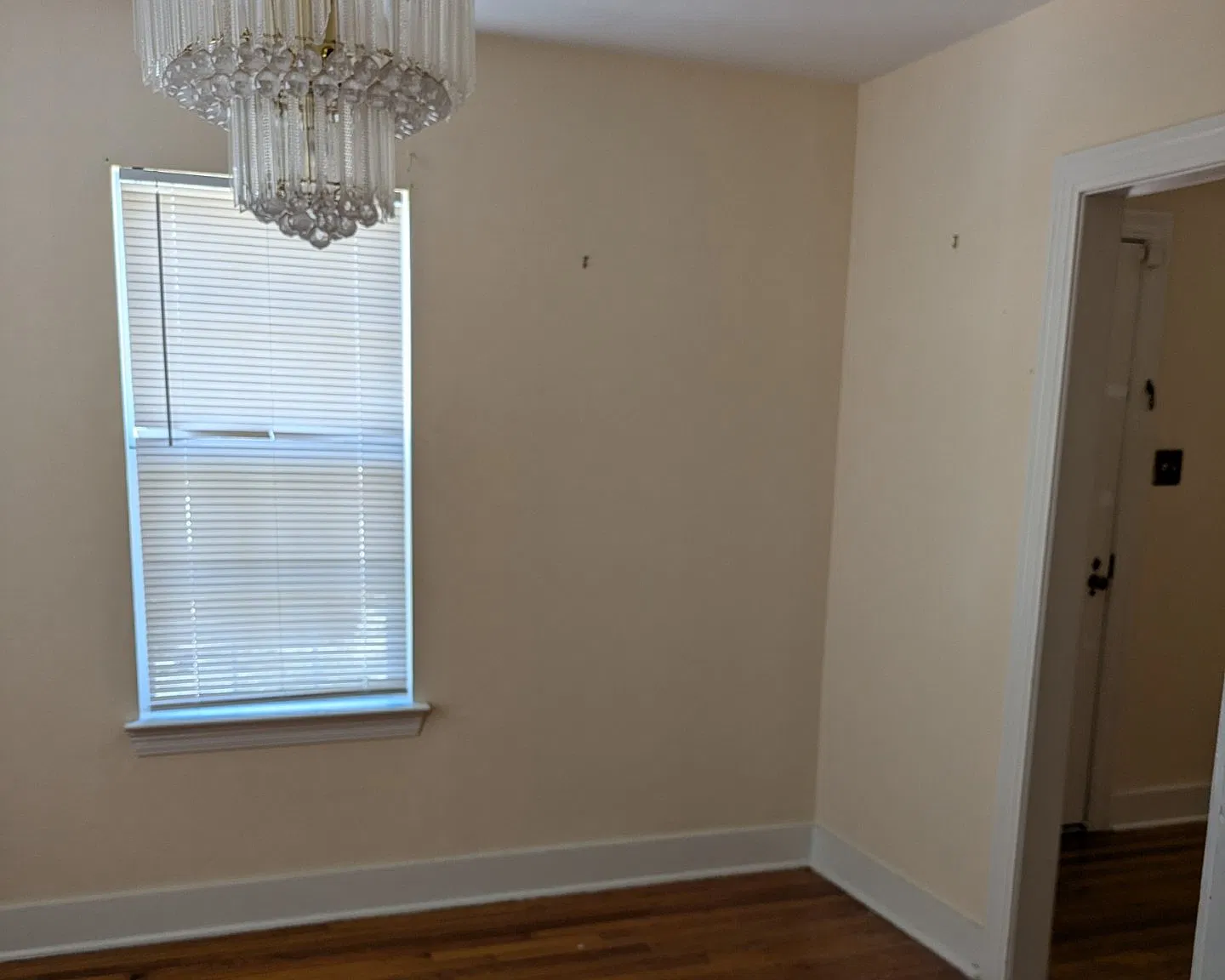 2 bed, 1300 sqft, $1,200 — Photo 4