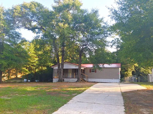 114 Little Oak Ct, Dothan, AL 36303