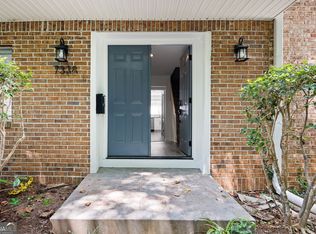 7338 Cardigan Cir, Sandy Springs, GA 30328