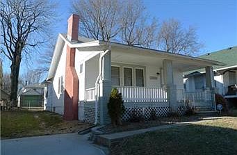 2nd image of 1228 S Ash Ave