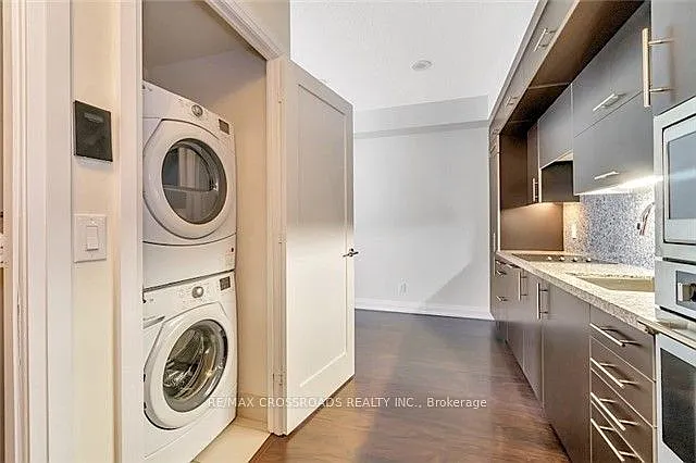 2 Anndale Dr #606 — Photo 3