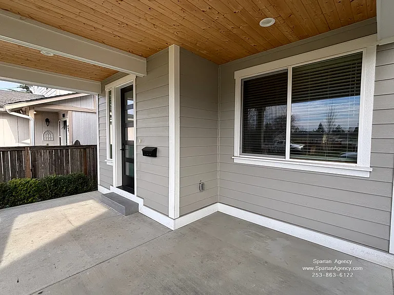 507 15th St SE #507 — Photo 2