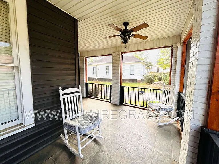 213 Orion St — Photo 2