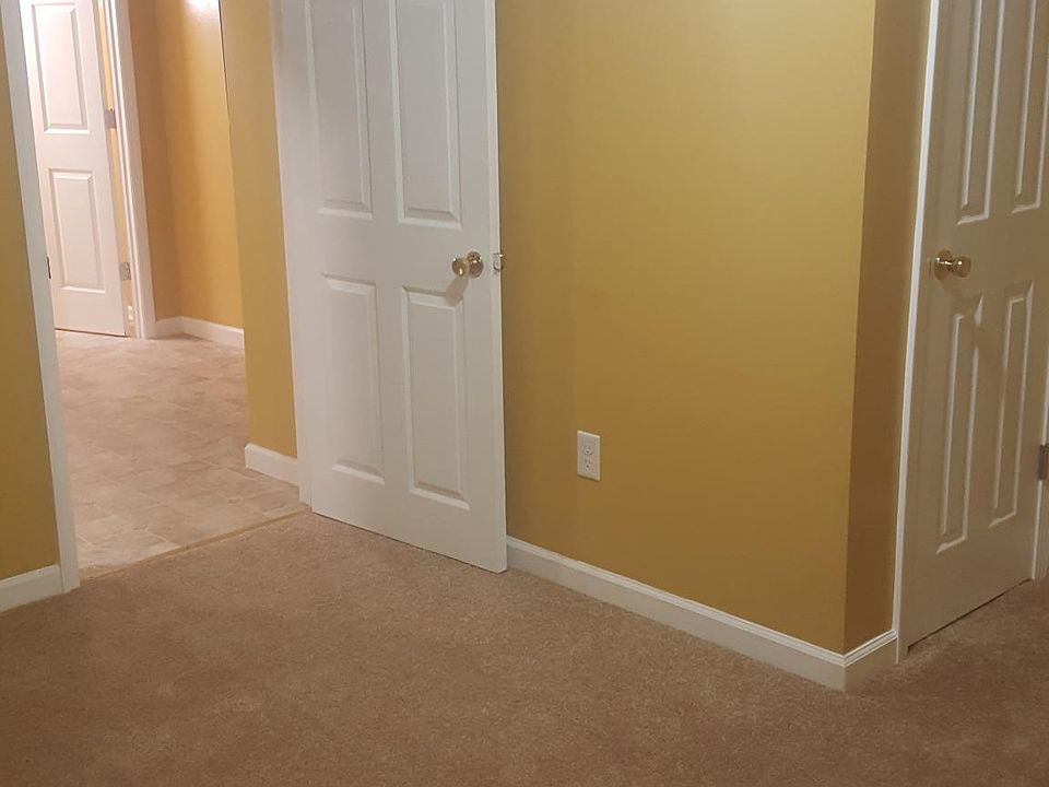 Bedroom with LARGE closet