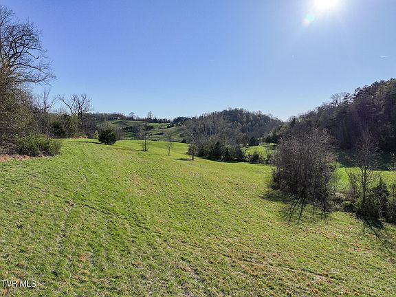 5th image of 2 Morrison Rd