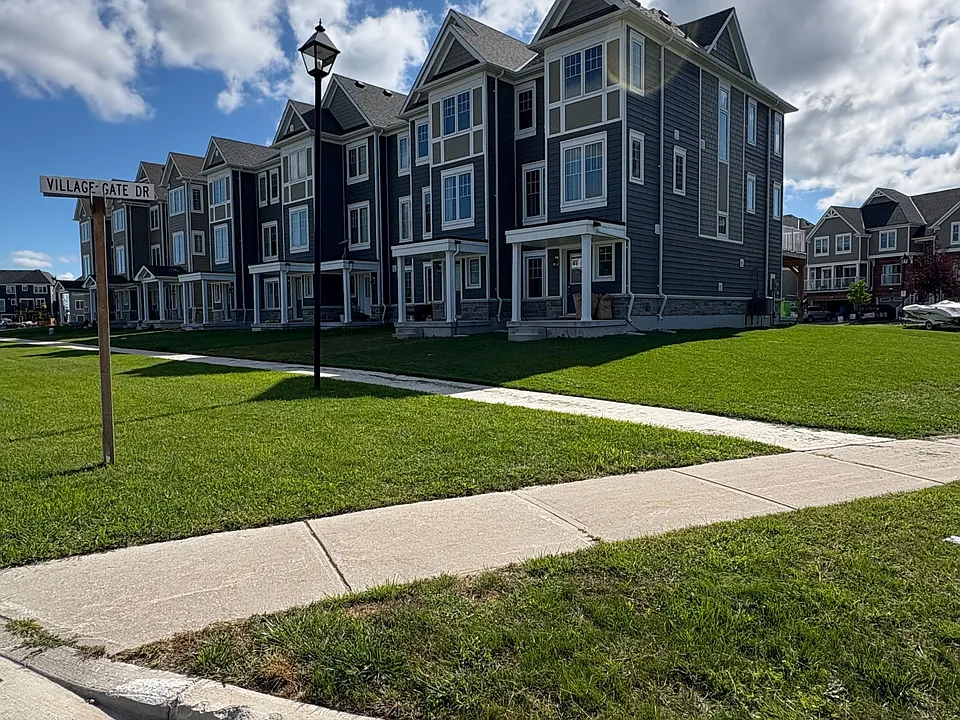 31 Surf Dr