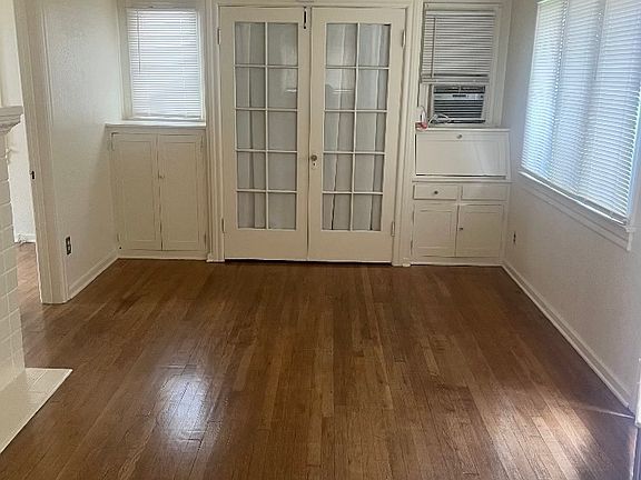 2nd image of 531 Olive St
