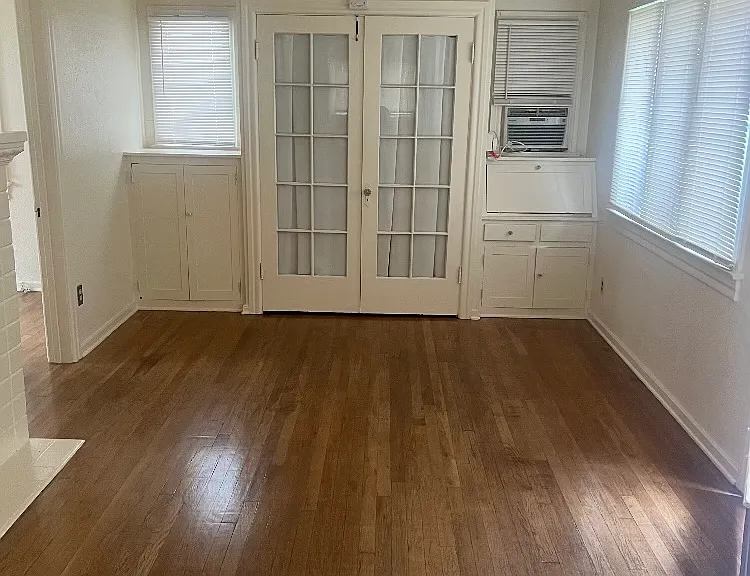 531 Olive St — Photo 2