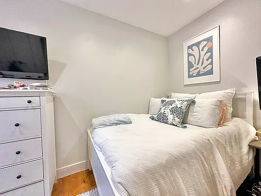 Rented by Doorway NYC, LLC | media 19