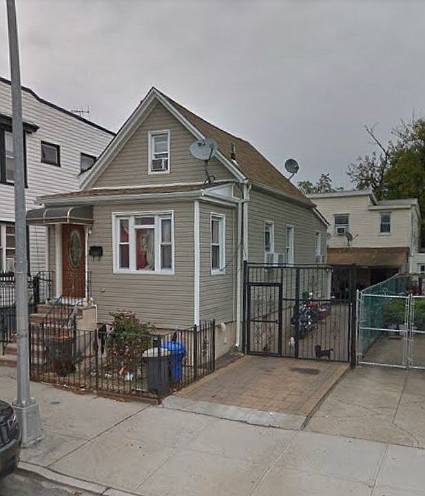 1st image of 8751 125th St