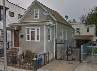 8751 125th St, Richmond Hill, NY 11418