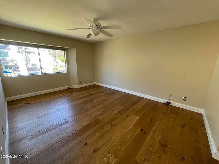 1174 S Westlake Blvd #E — Photo 17