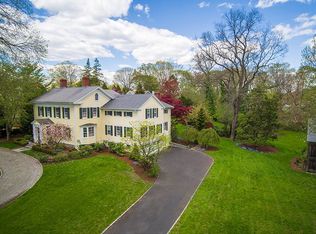 390 Harbor Rd, Southport, CT 06890