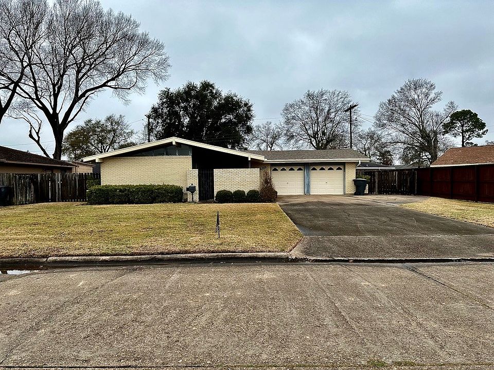 7131 Willow Oak, Groves, TX 77619 Zillow