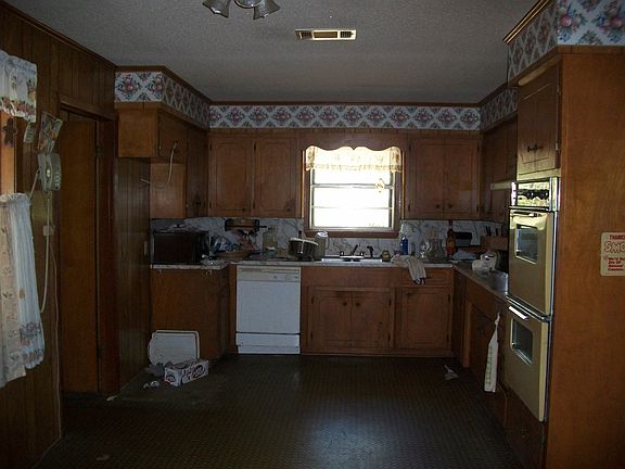 4th image of 3830 Highway 278 E