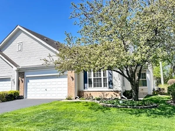 1535 Reserve Ln #1535, Dekalb, IL 60115