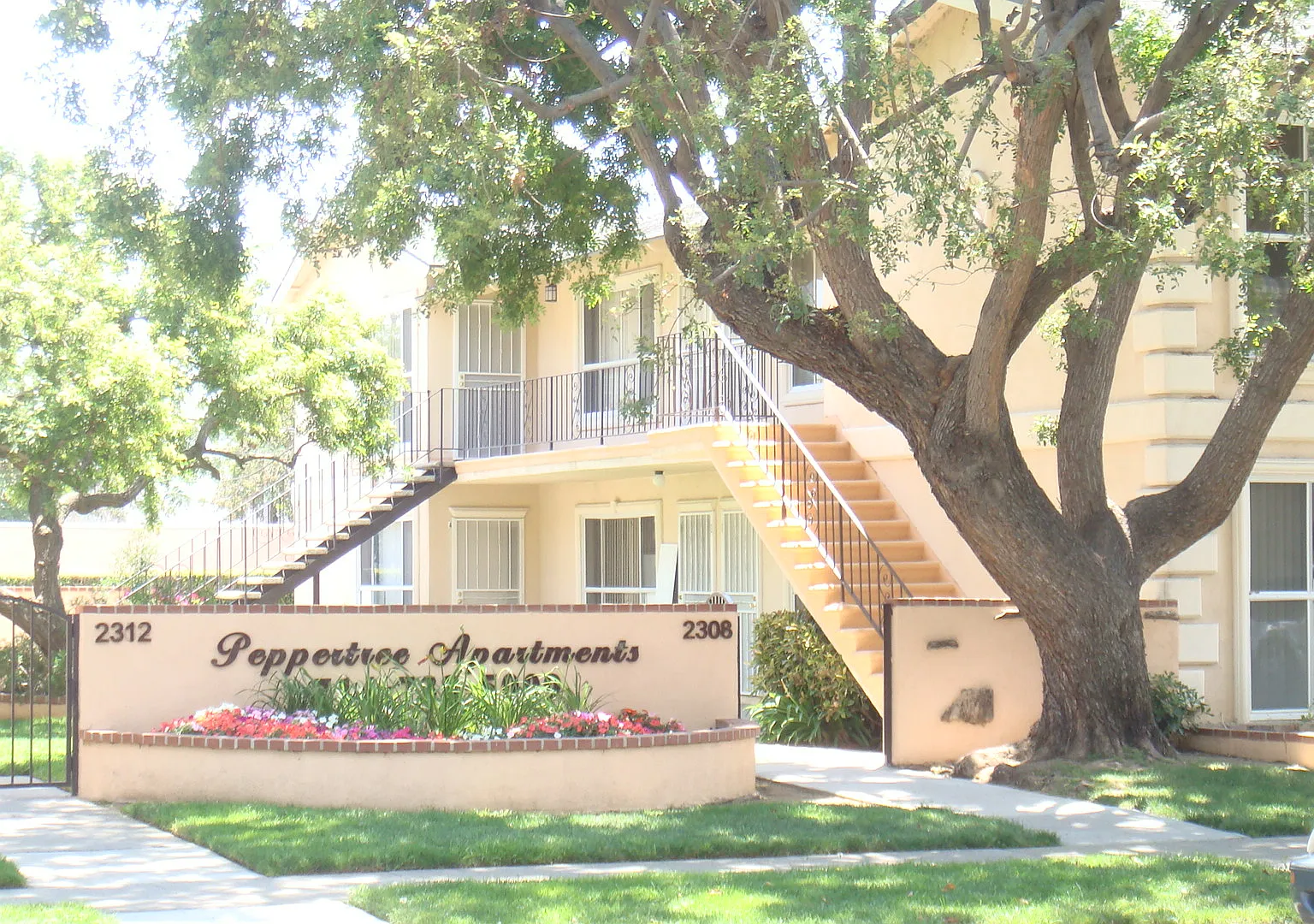 Peppertree Apartments — Photo 2