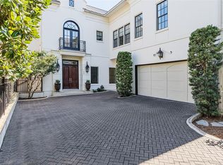 64 E Broad Oaks Dr, Houston, TX 77056