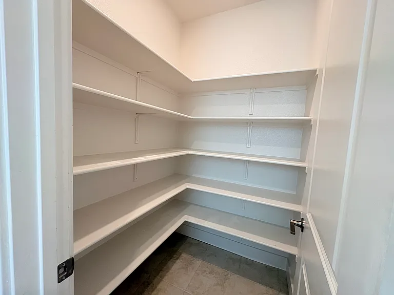 3016 Summerscape Dr — Photo 11