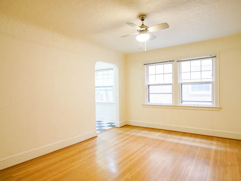 1944 NW Johnson St #206 — Photo 3