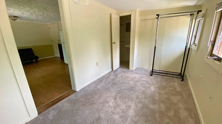 112 W Tompkins St #3 — Photo 9