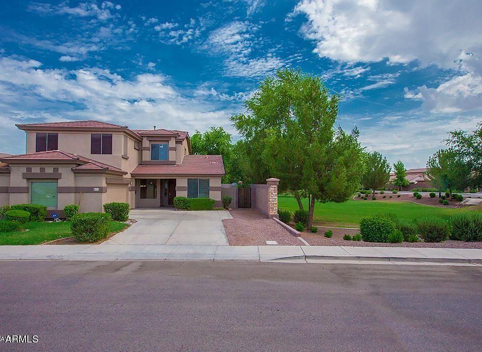 1st image of 2588 E Wildhorse Pl