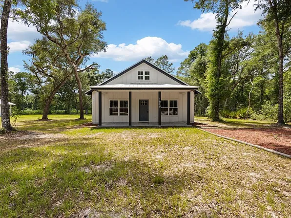 16250 NW 80th Ct, Fanning Springs, FL 32693