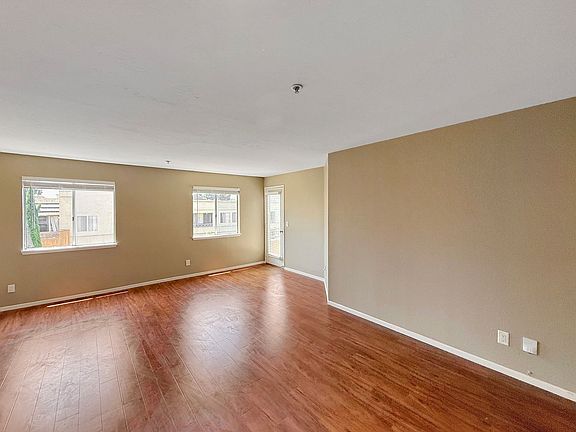 2nd image of 3550 Lebon Dr Unit 6419
