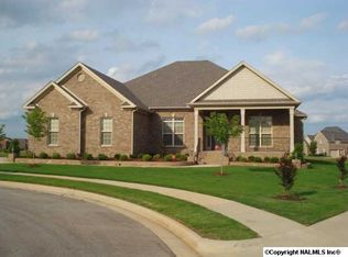 6 Elm Tree Ln SW, Huntsville, AL 35824