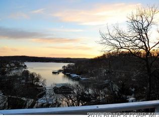 158 Bluewater Ct, Lake Ozark, MO 65049