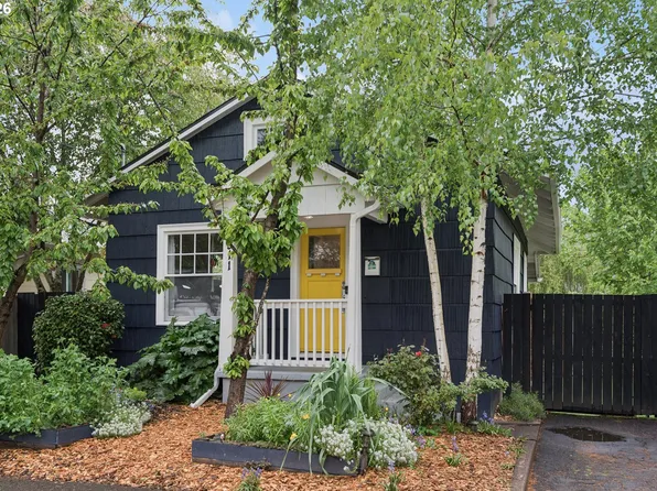 3911 SE Lexington St, Portland, OR 97202