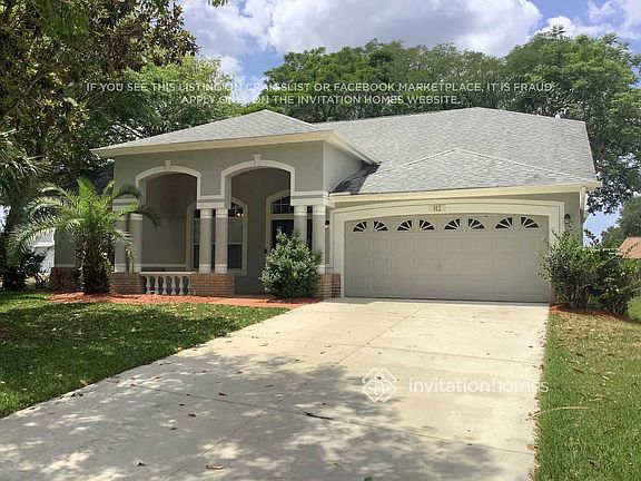 3rd image of 912 Cooper Ridge Pl