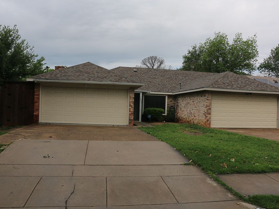 1st image of 1305 Brady Dr
