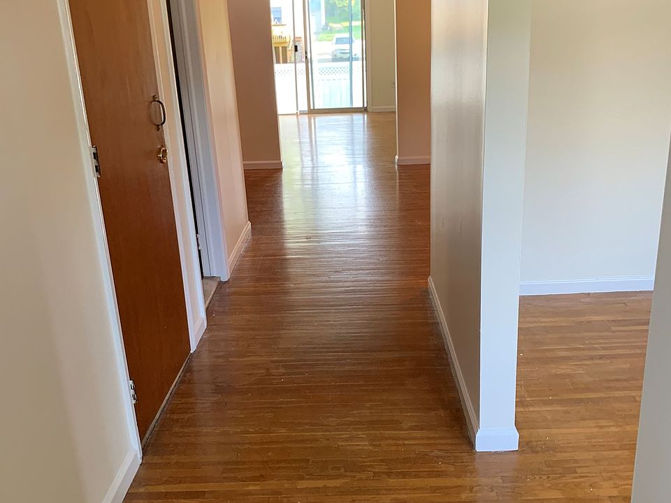 Entry Hallway (right is the Living Room )