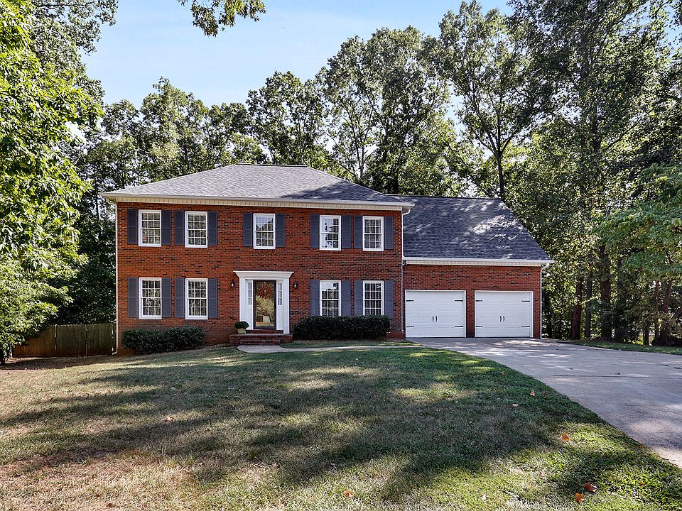 1st image of 3884 Tanbark Ct NE