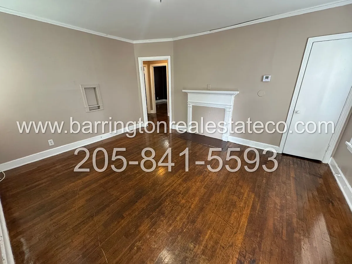 Building Photo - 132 17th St S #W