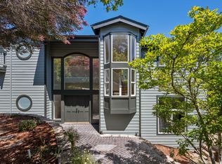 3554 Oak Knoll Dr, Redwood City, CA 94062