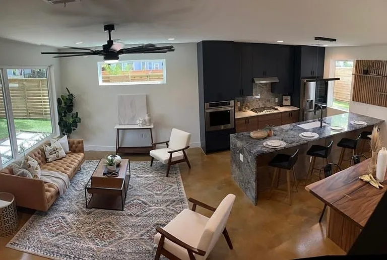 Living room & kitchen