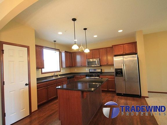 4th image of 8081 Kirkwood Ln N #80