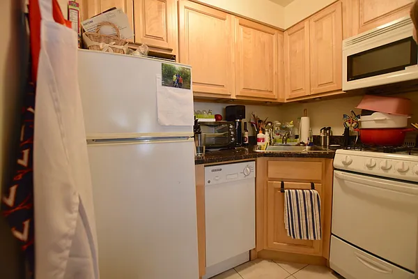 Rented by Guidance Realty Corp. | media 6